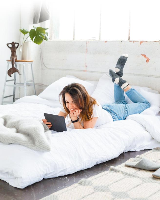 響應世界閱讀日，各大電商書城推出了電子閱讀器下殺，以及實體書籍優惠。（Kobo提供）