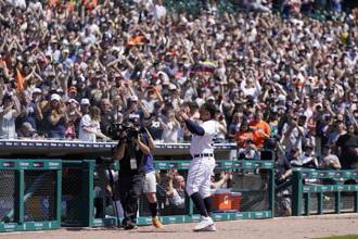 MLB》老虎隊慶祝歷史一刻 卡布瑞拉3000安、500轟達陣