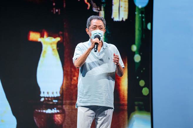 朱延平导演分享与顾宝明合作20、30部电影的种种回忆。（《 安可，顾宝明！》追思会提供）