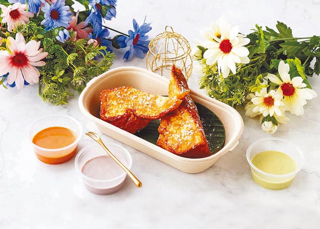 Lady nara三色迦椰法式土司（泰奶酱芋头酱香兰酱3选1），售价150元。（SOGO提供）