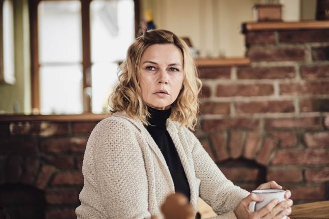 薇諾妮卡費瑞兒加盟《詭棋》，為卡司增添星光。（華映提供）