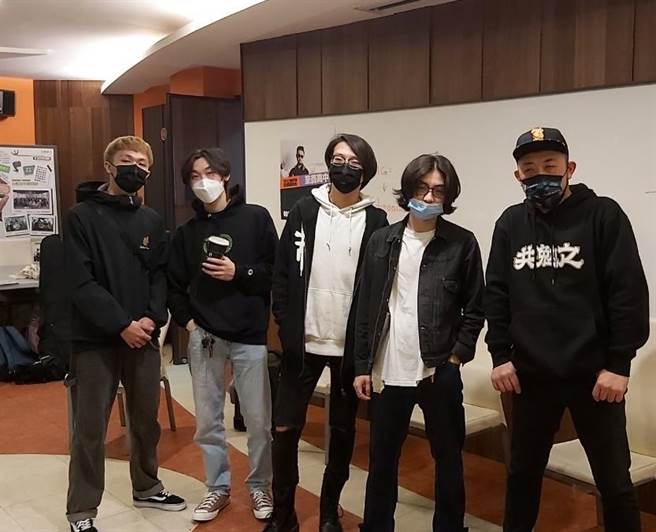 「2022铁玫瑰热音赏-校园讲唱会」近日在各大校园举办。（新视纪整合行销提供）