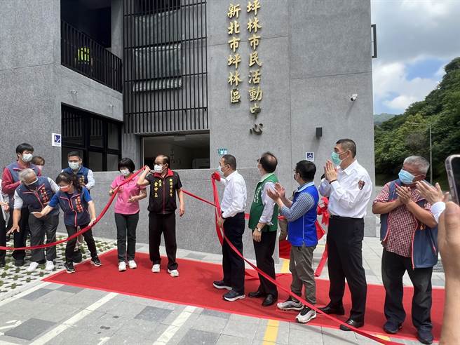 坪林消防分队及市民活动中心今落成启用。（王扬杰摄）