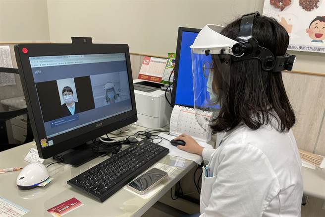 新竹縣協調8家醫院、84家西醫診所、41家中醫診所提供通訊診療服務。（新竹縣政府提供／羅浚濱新竹傳真）