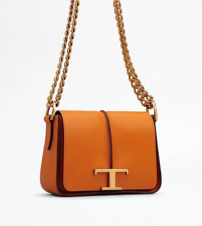 SOGO敦化館_TOD’S TIMELESS鍊條包，73100元。（SOGO提供）