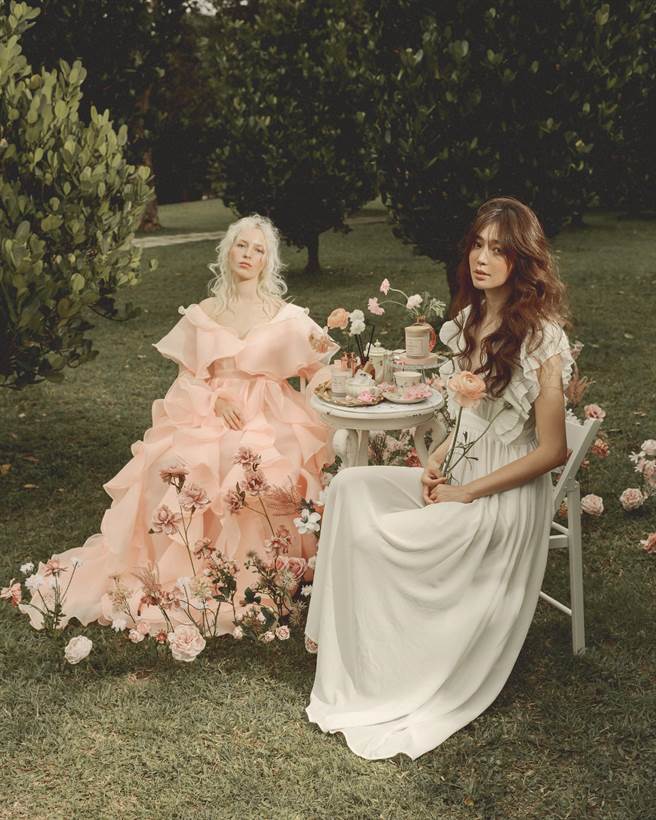 NAMUA那木瓦2022春夏最新香氛《牡丹.白麝香》充满芬芳与浪漫气息。（NAMUA提供）