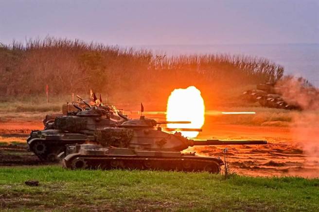 M60A3战车射击训练。摘自陆军脸书。