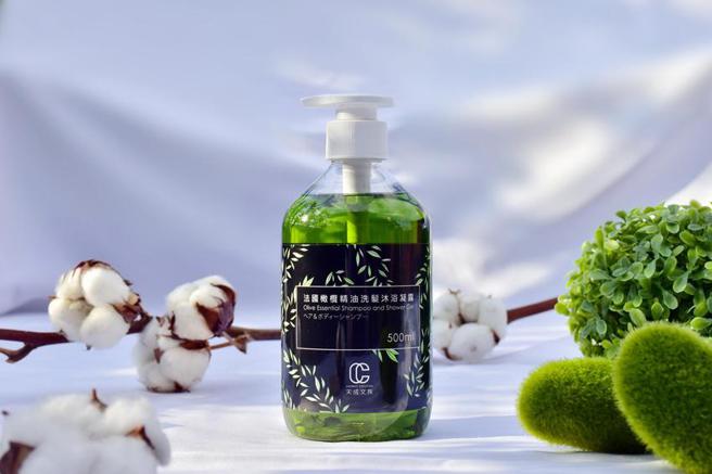 （天成文旅華山町餐酒館推出韓風母親節大餐，消費滿3千元即贈寵愛媽媽二件組。圖／天成文旅華山提供）