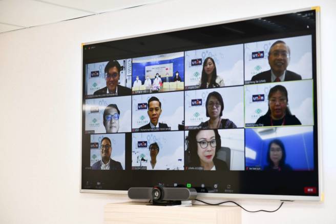 長庚醫院與拉曼大學打破地域限制，於本月25日舉行線上合作備忘錄簽署儀式。（圖／長庚醫院提供）