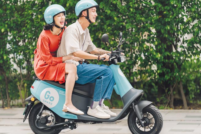 民眾經常騎乘GoShare聚餐赴約，還可透過GoShare App內的「SCAN & PAY」功能快速付款並享受獨家結帳優惠。圖／業者提供