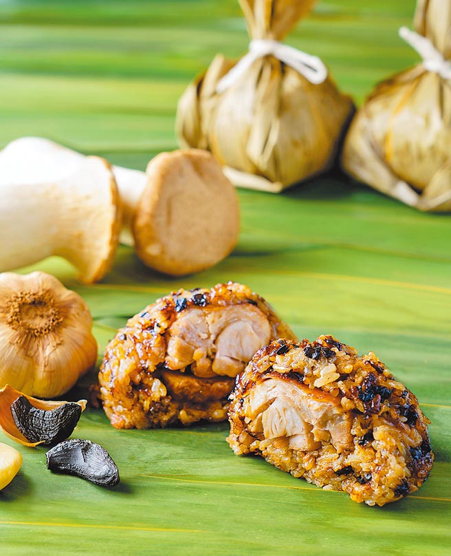 神旺大饭店潮品集推出金银蒜蚝皇土鸡粽。（神旺大饭店提供）
