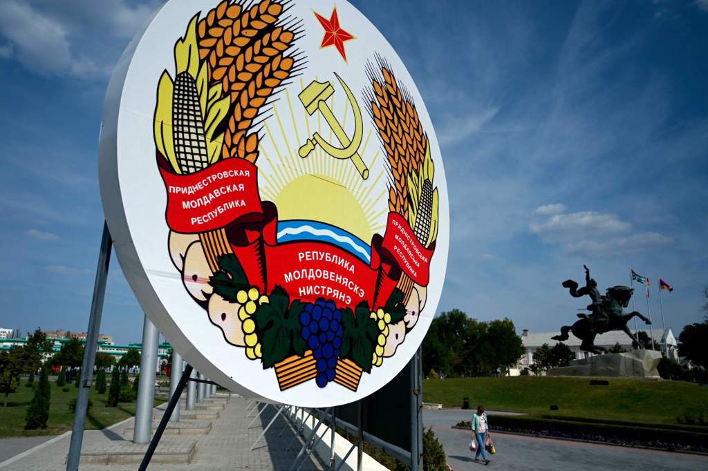 涅斯特河沿岸共和国的国徽，是前苏联遗留驻军所成立，未被国际承认的国家。(图/Sergei GAPON)(photo:ChinaTimes)