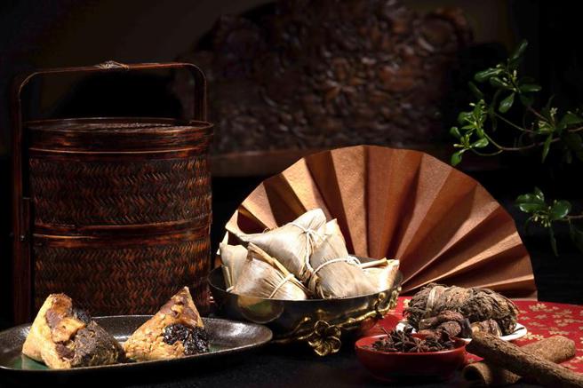 （台北国宾饭店粽礼开卖，预购与大宗购买有优惠。图／台北国宾饭店）