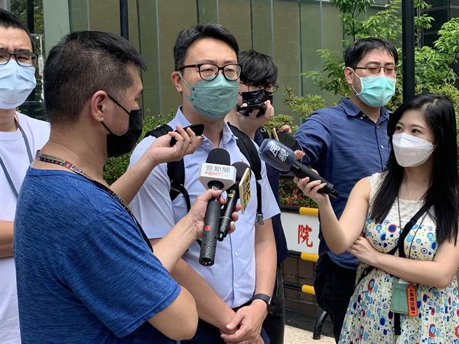 民進黨台中市議員、蔡其昌辦公室發言人陳世凱。（林縉明攝）