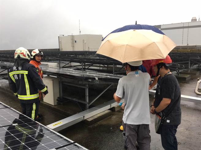 桃园市经发局统计，截至今年3月底，桃园市有装设太阳能板的案场总计1574处。（桃园市政府消防局提供／陈梦茹桃园传真）