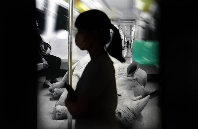 国家摄影文化中心是目前国内唯一的国家级摄影及影像艺术专门机构，经常吸引爱好视觉艺术的民眾前来参观。（范扬光摄）