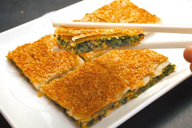 3.點水樓推出薺菜鍋餅。（點水樓提供）