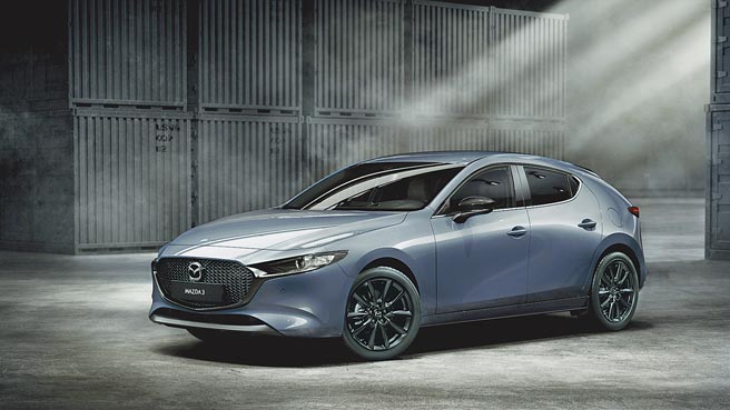 台湾马自达为MAZDA3车系导入全速域巡航模式车道维持辅助系统。（台湾马自达提供）