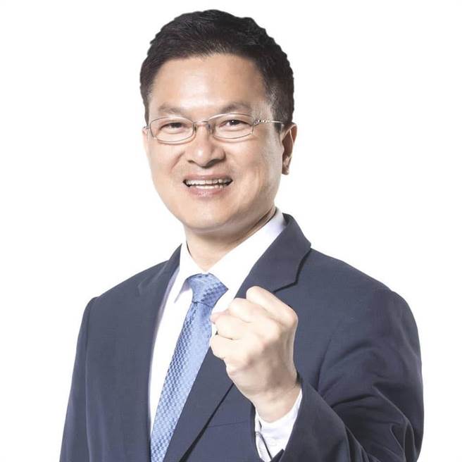 而目前有意参选的魏明谷动作频频，28日在脸书贴文要下架王惠美。(翻摄脸书／吴建辉彰化传真)