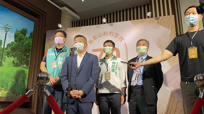 立法院副院長蔡其昌28日上午出席立法院議政博物館籌劃的「舊金山和約生效70週年特展」，對參選台中市長提出說法。（馮惠宜攝）