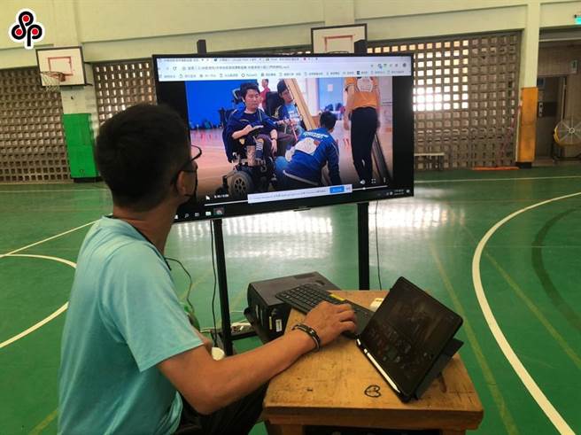 受疫情衝击，不少学校改採远距教学。(示意图／本报资料照)