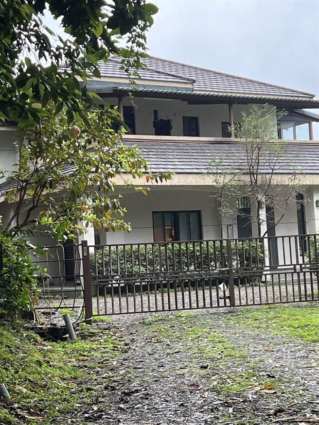 警方发现陈嫌躲在宜兰三星乡一处农舍，日前攻坚将他逮捕到案。(翻摄照片／林郁平台北传真）