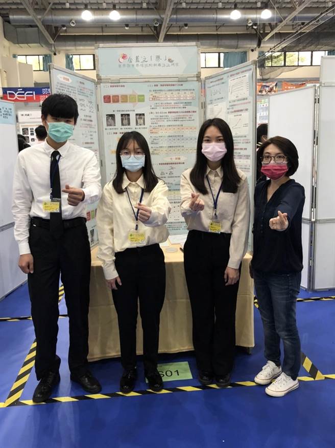 苗栗农工学生参加科展竞赛荣获特优、特等奖项。（苗栗农工提供／李京升苗栗传真）