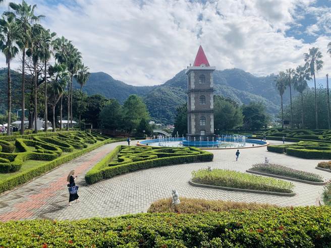 新冠肺炎疫情扩散，退房率达8成，观光产业面临重大衝击。（廖志晃摄）