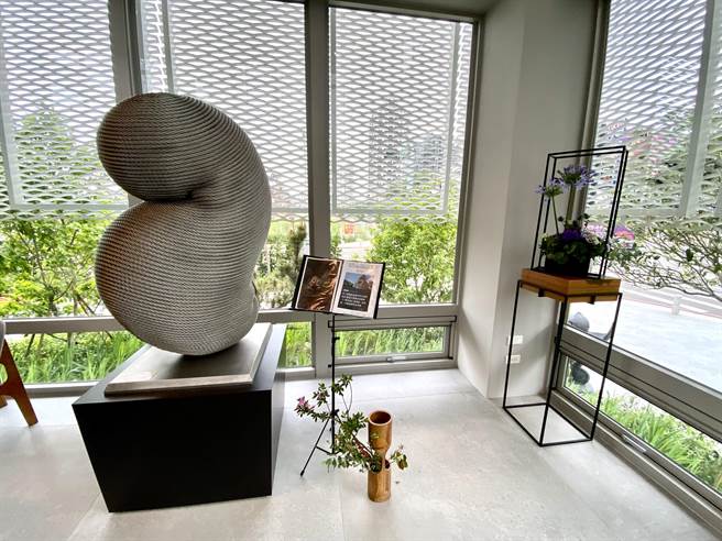 磐兴娘家馆提供集结生活、人文、美学、公益的永续服务会馆，还为艺术家开放展览空间。（卢金足摄）