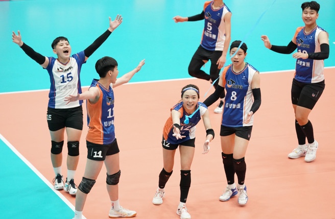 台北市大完成UVL公开女一级2连霸。（大专体总提供）