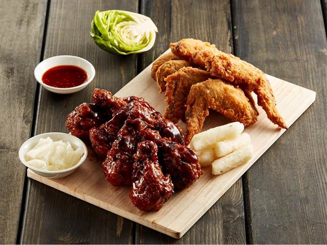 涓豆腐Combo双享韩式炸鸡。（豆府餐饮集团提供）