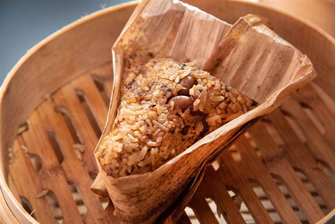 廣受好評的「經典北部粽」，細膩復刻懷舊記憶好滋味。（大倉久和提供）