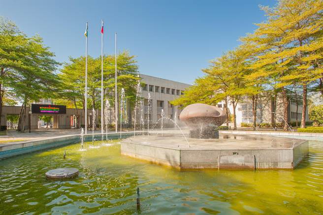 111學年度科技校院四技二專統一入學測驗考試將於明天（30日）、5月1日舉行，雲林考區試務工作由雲林科技大學負責主辦，圖為雲科大校園一隅。（本報資料照片）