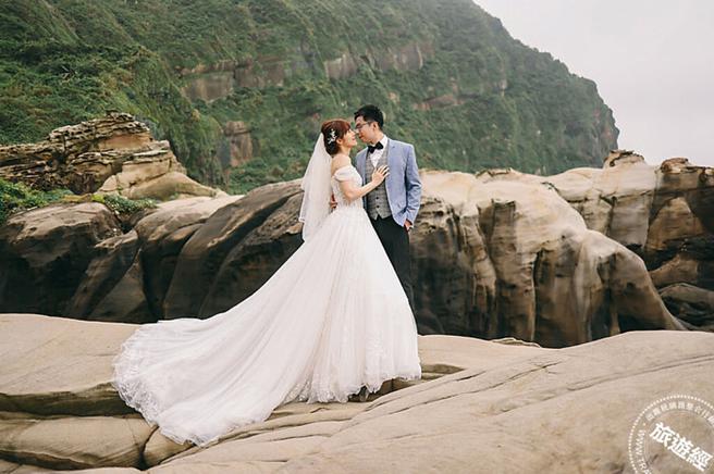 首屆「悸動東北角秘境婚拍之旅」 桃源谷幸福啟程。（圖片：東北角管理處提供）