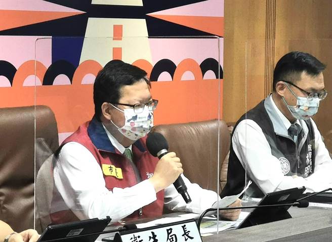 桃园市长郑文灿表示，将从5月2日起入校替国小生施打莫德纳疫苗。（桃园市政府提供／陈梦茹桃园传真）