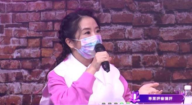 評審陶晶瑩不怕對參賽者們說重話，希望大家都能有所進步。。（17LIVE提供）