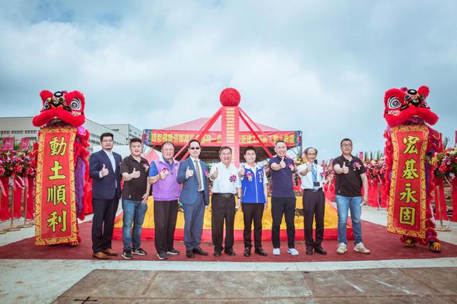 （璟都建设机构「客运一段73地号」案，正式动工，规划第二季登场。图／业者提供）