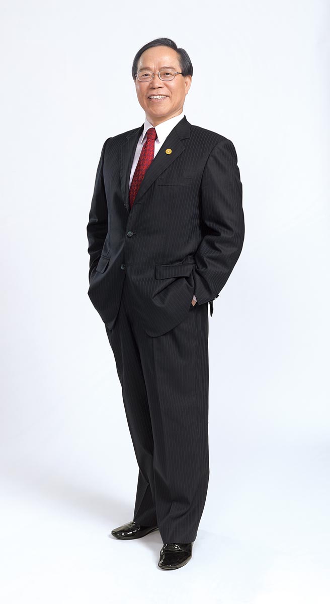 中华电信第七度获得臺湾证券交易所110年度公司治理评鑑上市公司中最优等之排名前5％佳绩，图为中华电董座谢继茂。图／业者提供