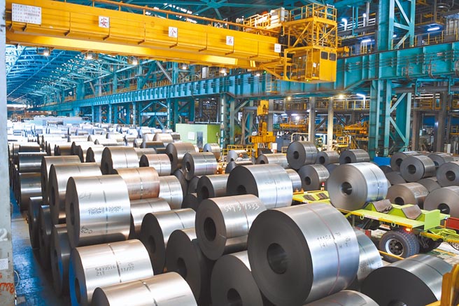 图为中钢顺利轧钢三厂第二热浸镀锌智慧制造产线正式启用。（中钢提供）