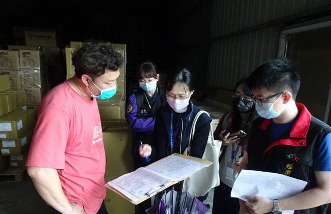 经济部列管中市疑未登记工厂165家，中市「联合加强矫正小组」已稽查83％，勒令49家停工。（台中市都发局提供／陈淑芬台中传真）