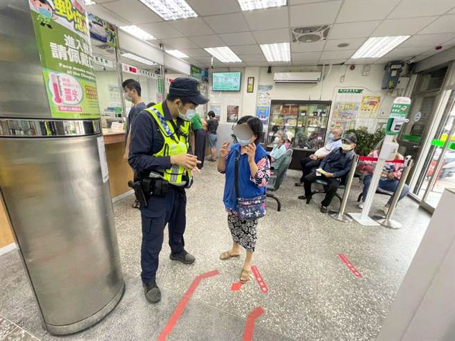 陈妇遇到假检警诈骗，350万存款差点飞了。（平镇分局提供／蔡明亘桃园传真）