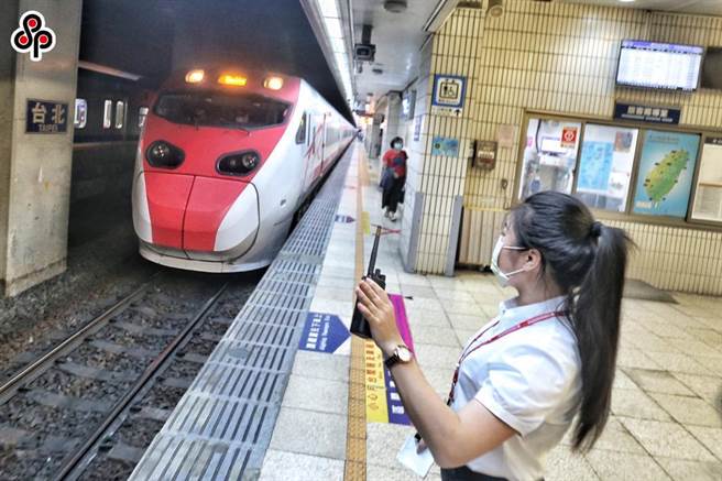 台铁工会在今年5月1日发起集体不加班。（报系资料照）