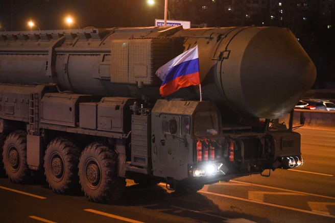 俄羅斯稱已凍結與華府之間關於戰略穩定的對話。圖為俄軍洲際彈道飛彈。（示意圖／俄羅斯國防部臉書）