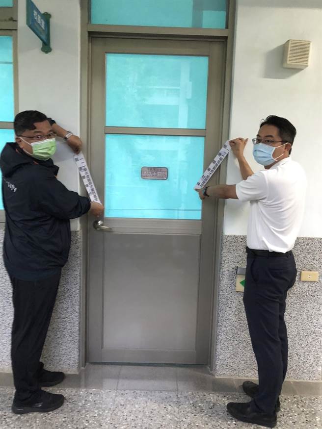 嘉义市111学年度国中小艺术才能班术科测验今明两天登场，试场採高规格防疫。（嘉义市政府提供／张亦惠嘉市传真）