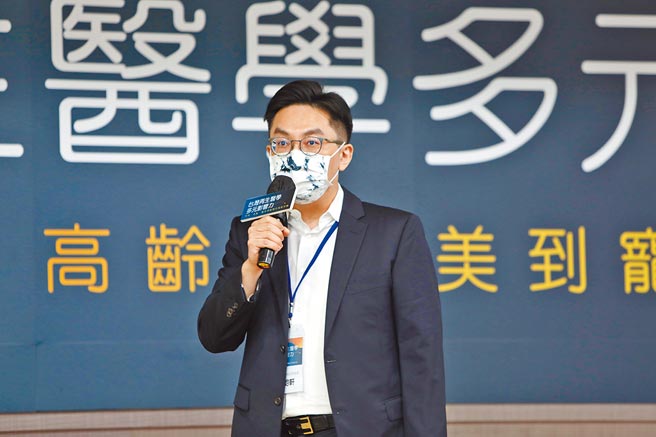 皮肤科诊所院长何钧轩◎图／讯联生技提供