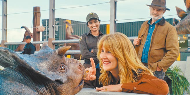 萝拉邓恩是《侏罗纪世界》系列元老级演员，再度回归最终章。（UIP提供）