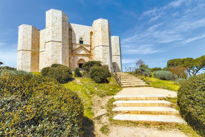 Gucci 5月将在义大利造型独特的蒙特城堡举行时装秀。（CFP）