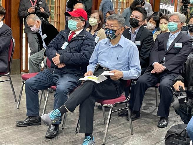 柯文哲今（1日）以黨主席身分，出席民眾黨台灣客家發展委員會成立大會。（葉書宏攝）