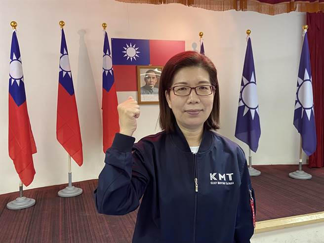 国民党宜兰市长党内初选电话民调，今天（1日）上午10时在国民党宜兰党部公布成绩，由成绩最高的陈美玲胜出。（吴佩蓉摄）