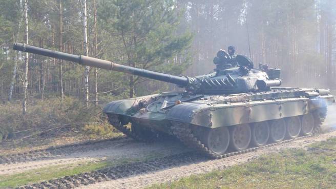 波兰陆军的 T-72主战坦克。(图/Polish Armed Forces)